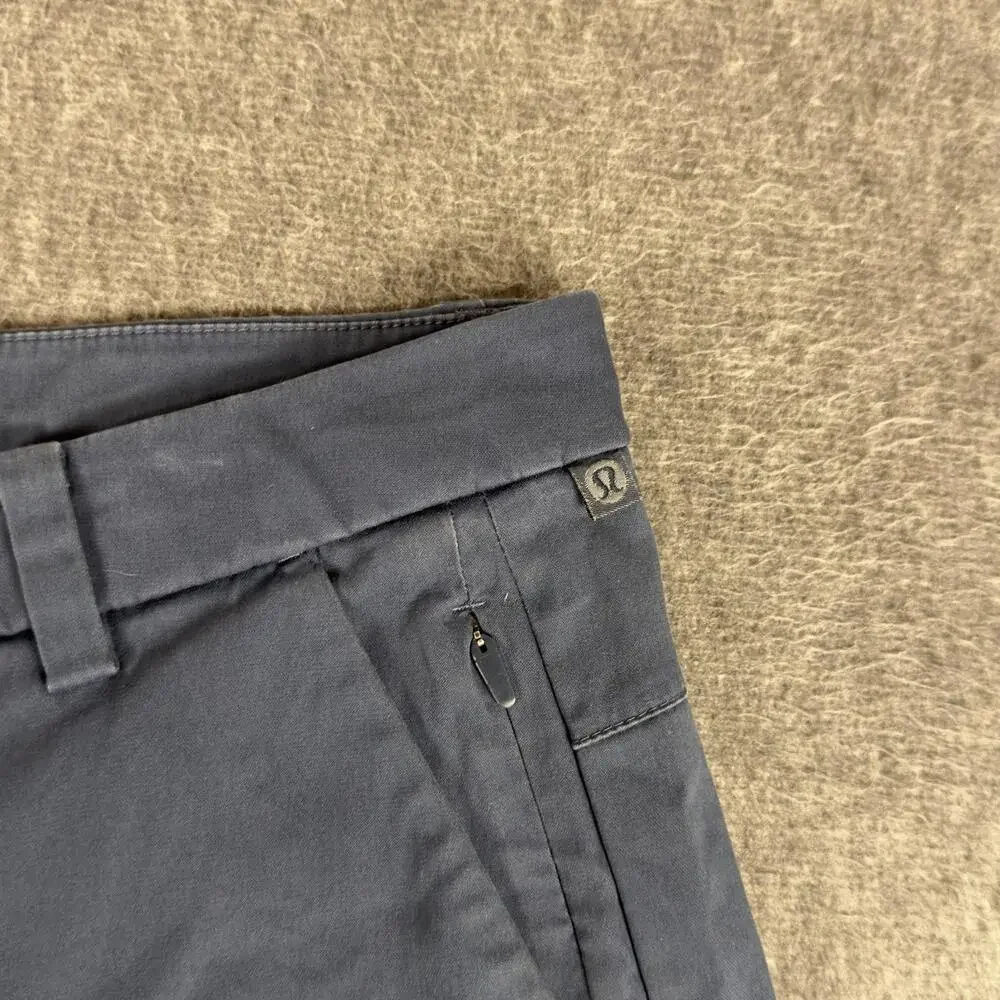 Lululemon Shorts Mens 38 Blue Chino 9 Inch Inseam Flat Front Casual Summer